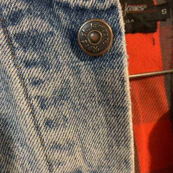 Reed St.James Distressed Jean Jacket - Picture 10 of 11
